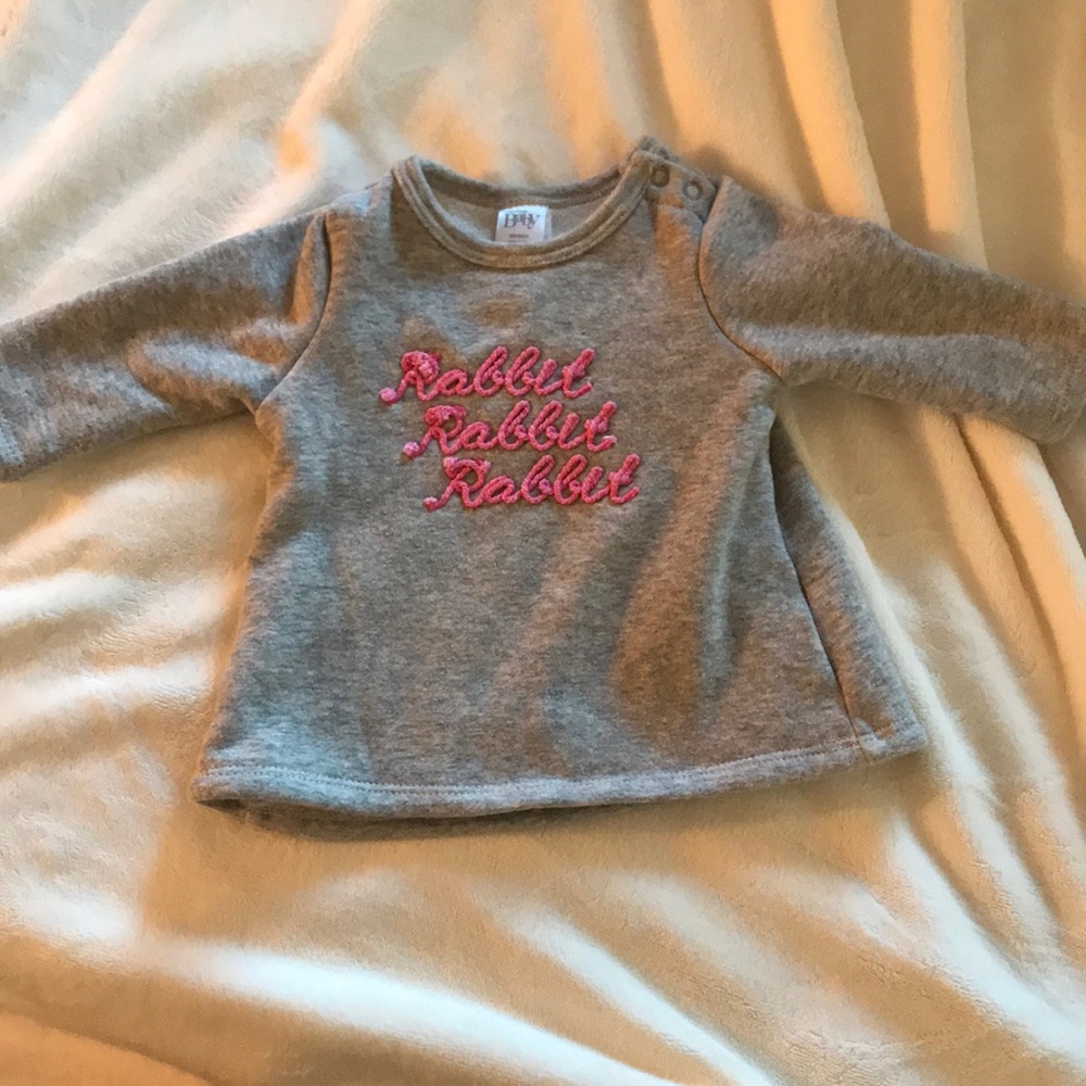 Newborn sweatshirt.